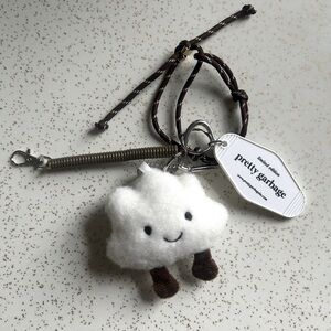Pretty Garbage Bag Charm Cloud Plush Cluster